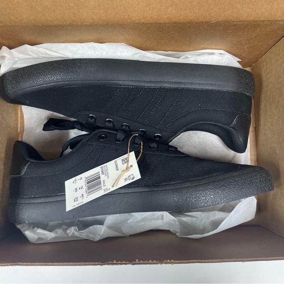 NEW MENS ADIDAS SKATEBOARDING SHOES SIZE 10 - Picture 3 of 8